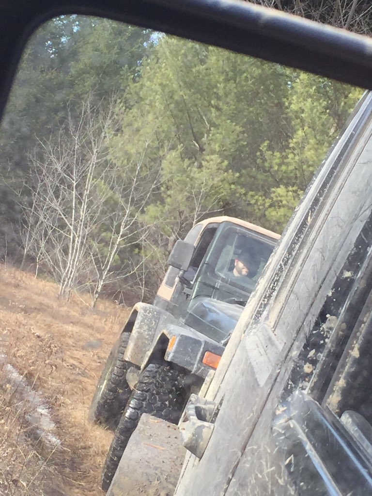 Keystoneoffroad's tweet photo. Some pre Christmas wheeling with the @Keystoneoffroad family. #JeepMafia #JeepFamily https://t.co/OY3PhM9ocC
