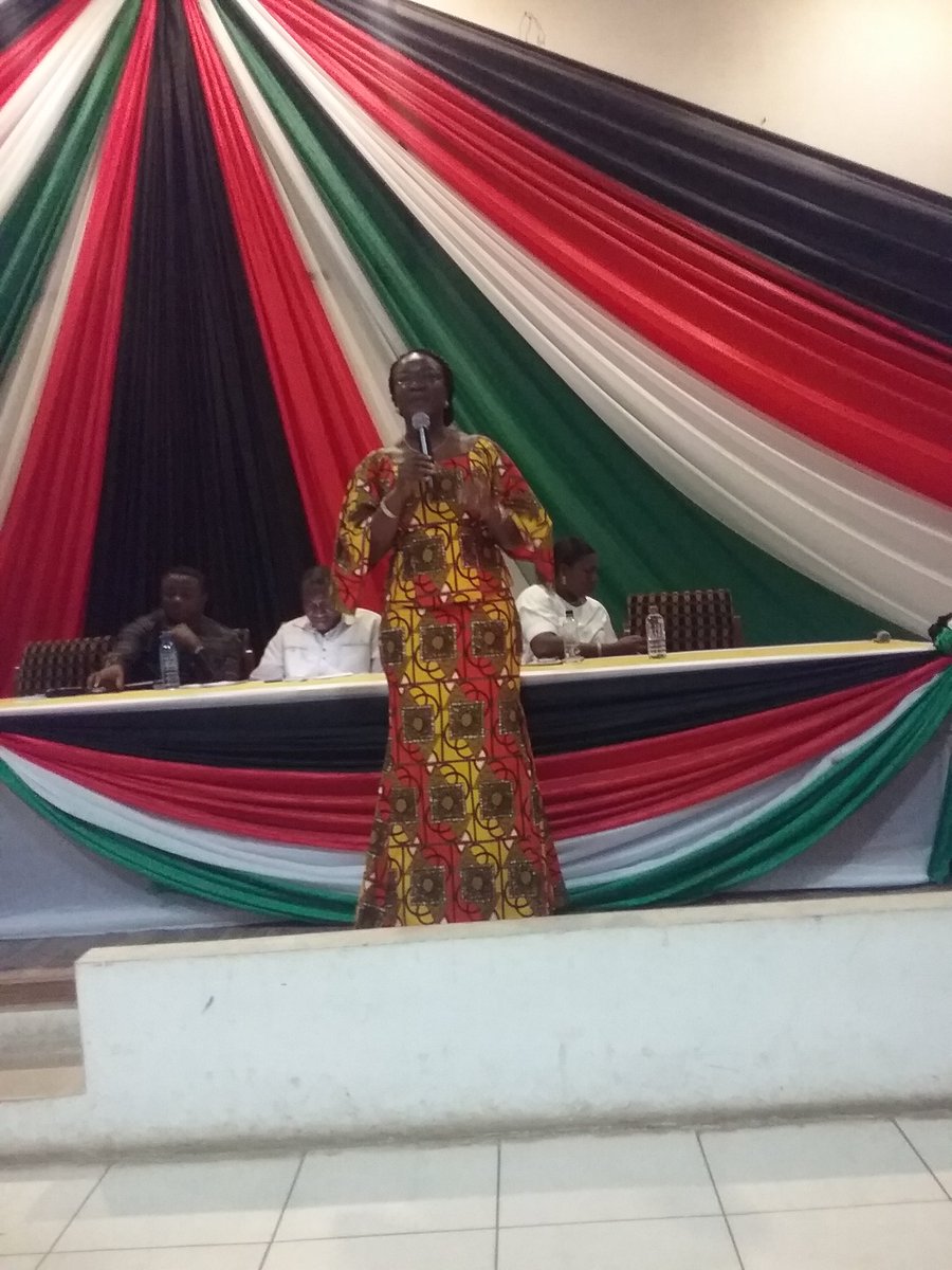 NDCYOUTH_WING's tweet photo. Hon Joyce Bawa speaking on the achievements of the NDC government 

#TEINNATIONALCONFERENCE https://t.co/2bR6GJ2BZL