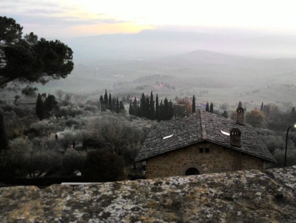 #Winter in #Tuscany view from #Pienza #travelitaly #livinginitaly #italy #aglimpseofitaly #winterintuscany