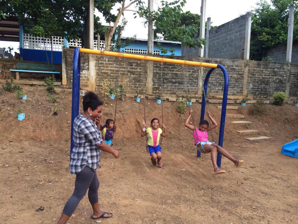 LIBIA PRECIADO L tweet media