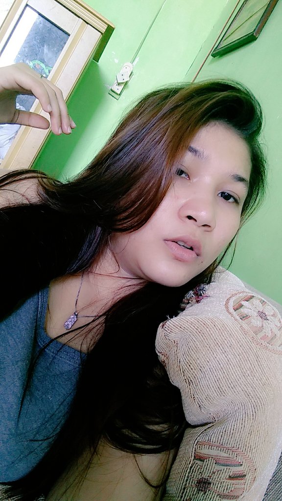GrandeCyntia's tweet photo. https://t.co/8EhcNQQTEI