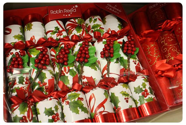 Buchanst's tweet photo. #RobinReed #Christmas #crackers are perfect starters for a party &amp; will make a nice present for any guest! #vancity https://t.co/xJqiTtrRUX