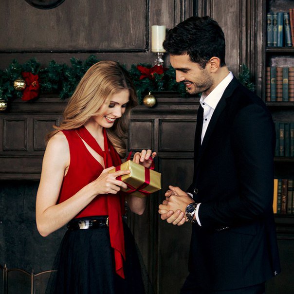 365Inform's tweet image. Любите друг друга, и тогда весь мир станет лучше! :)
А подарки для близких здесь: rusebuy.ru/zhenskaja-odez…