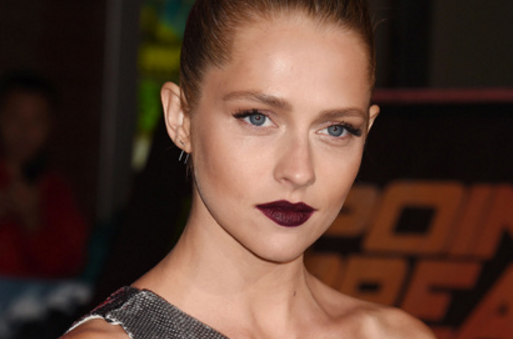 GlamourMex's tweet photo. MAQUILLAJE: El look para intentar al menos una vez y ¡13 pruebas de que le va bien a todas! https://t.co/WRjEl5tK2p https://t.co/hDvR89XbtN