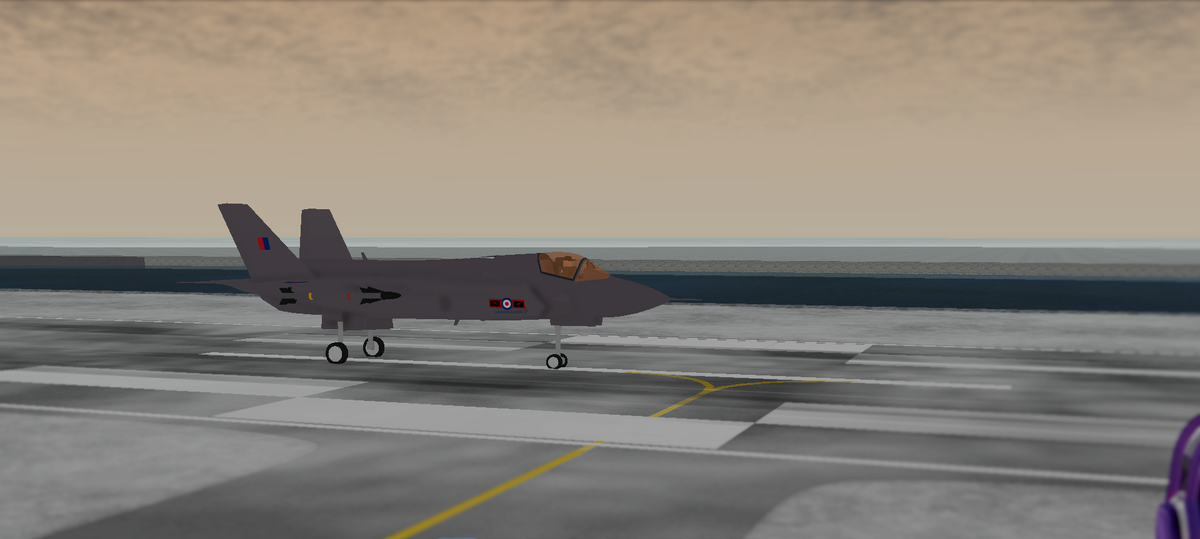 RAFRoblox's tweet photo. RAF F-35 at #LWAF2015 ! https://t.co/xpp6V0N4qy
