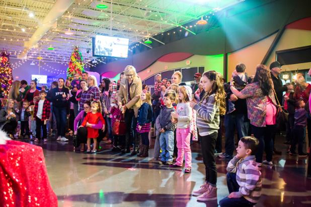 lifechurchmoore's tweet photo. Come see what everyone's checking out! Two more experiences tonight at 5:00 & 6:30pm. #lcmoore #lcSense https://t.co/54tVnURgFN