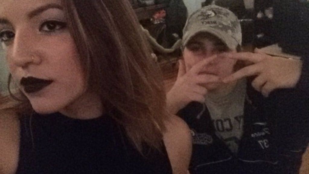 bayleealexa's tweet photo. Karl, I miss you so much! #justthetyp https://t.co/IVXBPJHTPy