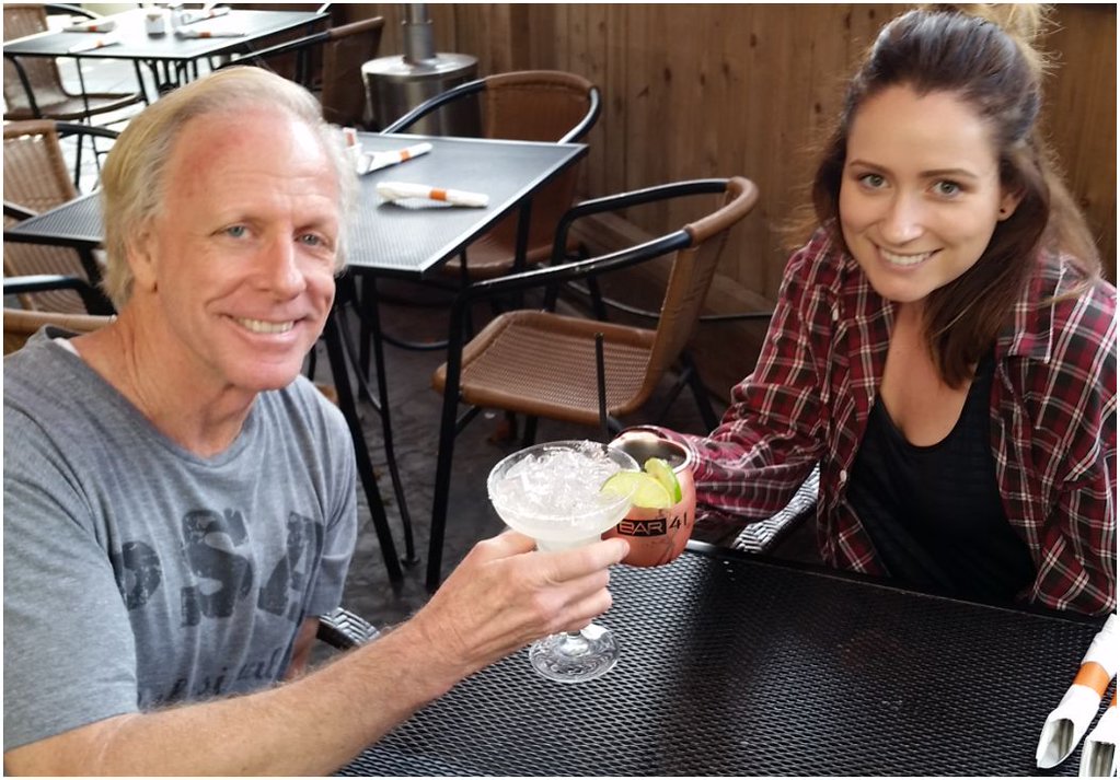 Bar41Cocktails's tweet photo. Pre-Holiday Cocktails @CanyonBistro #Bar41Cocktails are looking good at Larry's place. https://t.co/4BkFk4tRj6