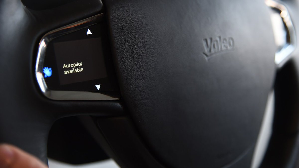 Valeo se renforce sur la voiture autonome bfmbusiness.bfmtv.com//entreprise/va…