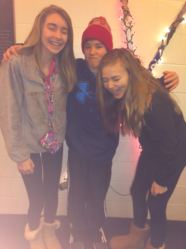 DannyMagnuson's tweet image. Happy birthday judey❤️ @AwadaJude #handplacement