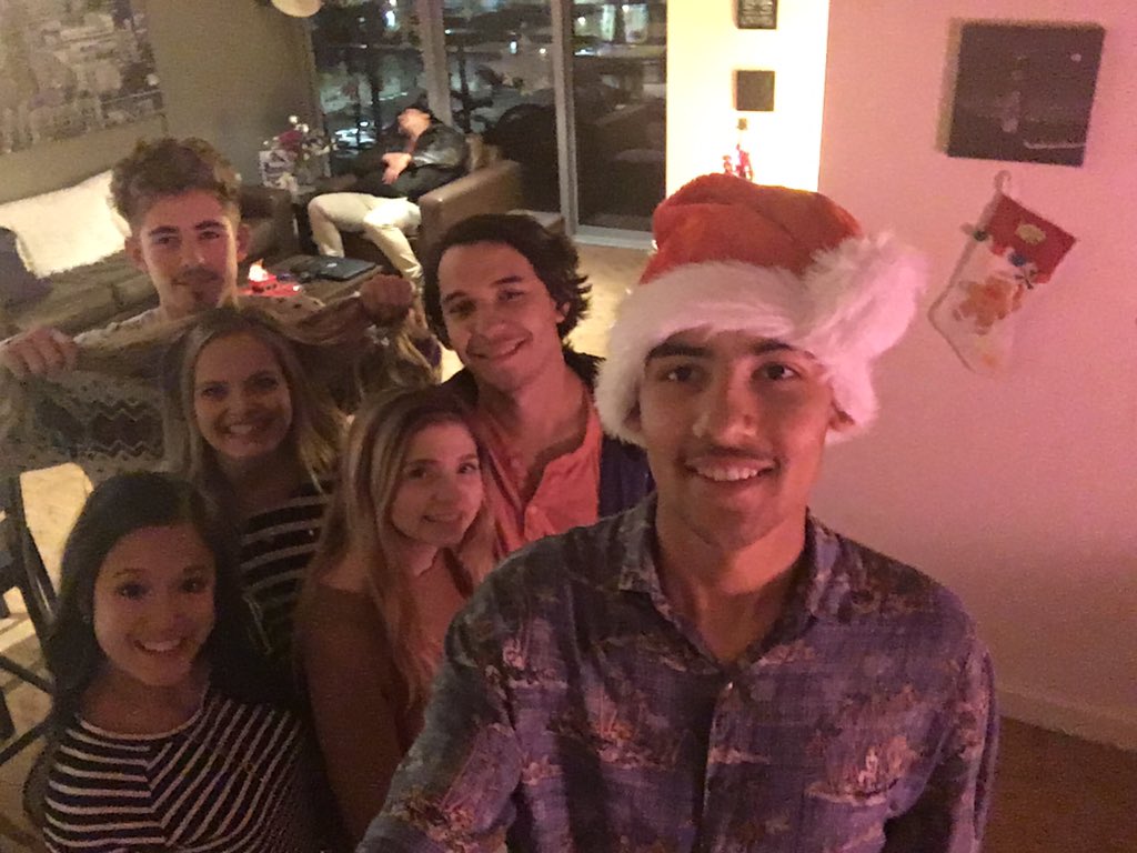Jraye16's tweet photo. @ASUConfessions #asu2015 couldn't have asked for a better year https://t.co/NeoX3r21wz