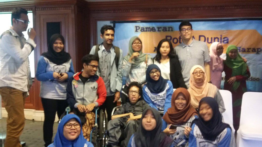 YoungVoices_ID's tweet photo. #YoungVoices #indonesia took active part in discussion w/@idcc_official on rights fordisability #Disabilityawareness https://t.co/qIriNLeUxx