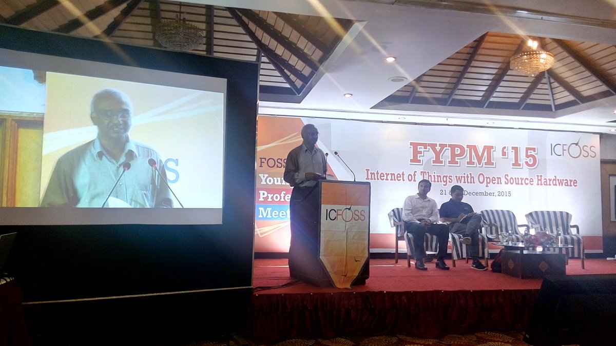 m_akshai's tweet image. #FYPM Update , program briefing by @srinitvm 
#FOSSKerala