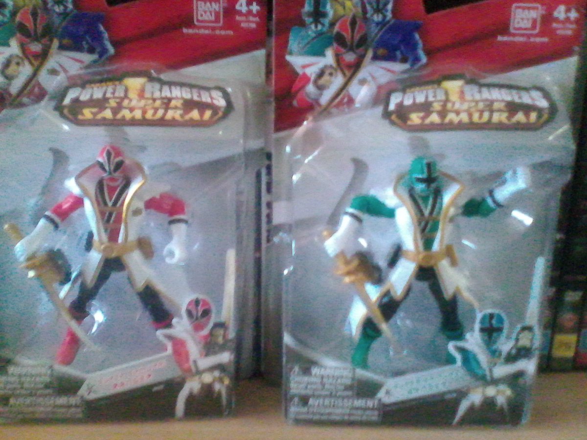 TheJohnnoMay's tweet photo. #SenturiVault #PRSamurai Figures https://t.co/ve9hpAbquW