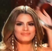 MikailiCarter's tweet photo. When you don't speak English and have no idea why they're taking your crown off 😭 #MissUniverse2015 https://t.co/PcPgXeaz4z
