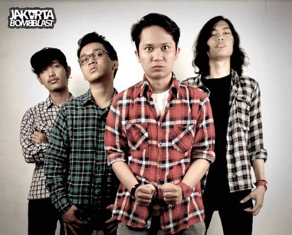 IG: @KEDAIINDIE tweet media