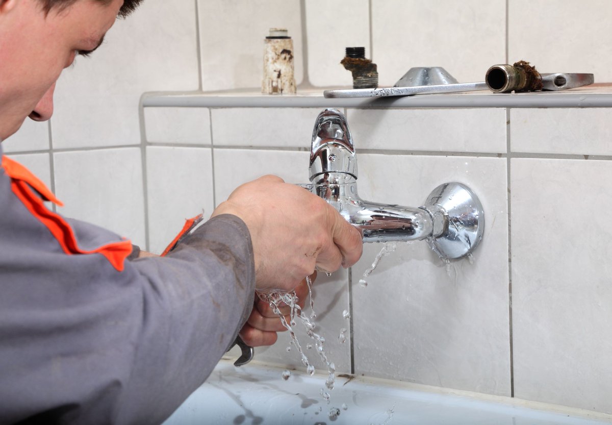 Drain_Cleaning_'s tweet photo. Why Is It Important To Hire Professional #DrainCleaningService in #Toronto? https://t.co/lMsjgiaZHI #plumbing https://t.co/3v1wHsaGp7