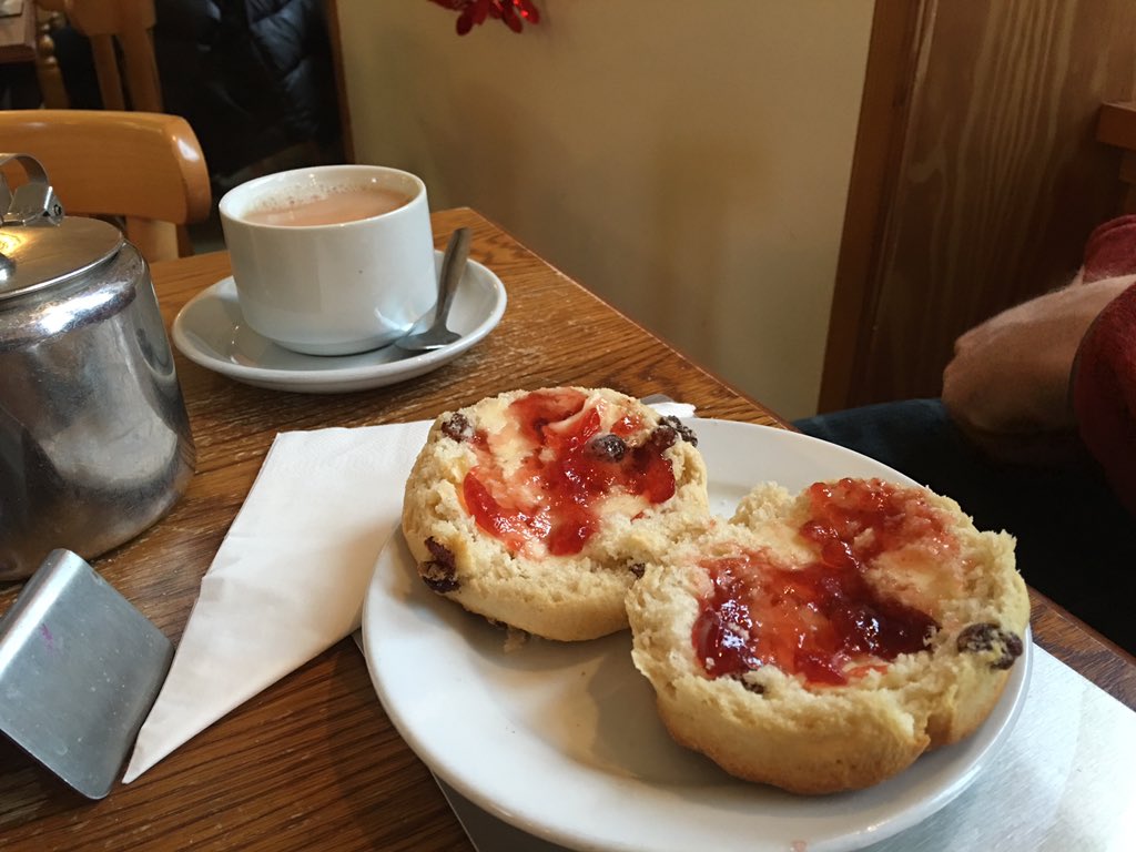 andigenous's tweet photo. @thehavenjp good to be back in your namesake for our holidays! #scotland2015 https://t.co/L615UB8cFq