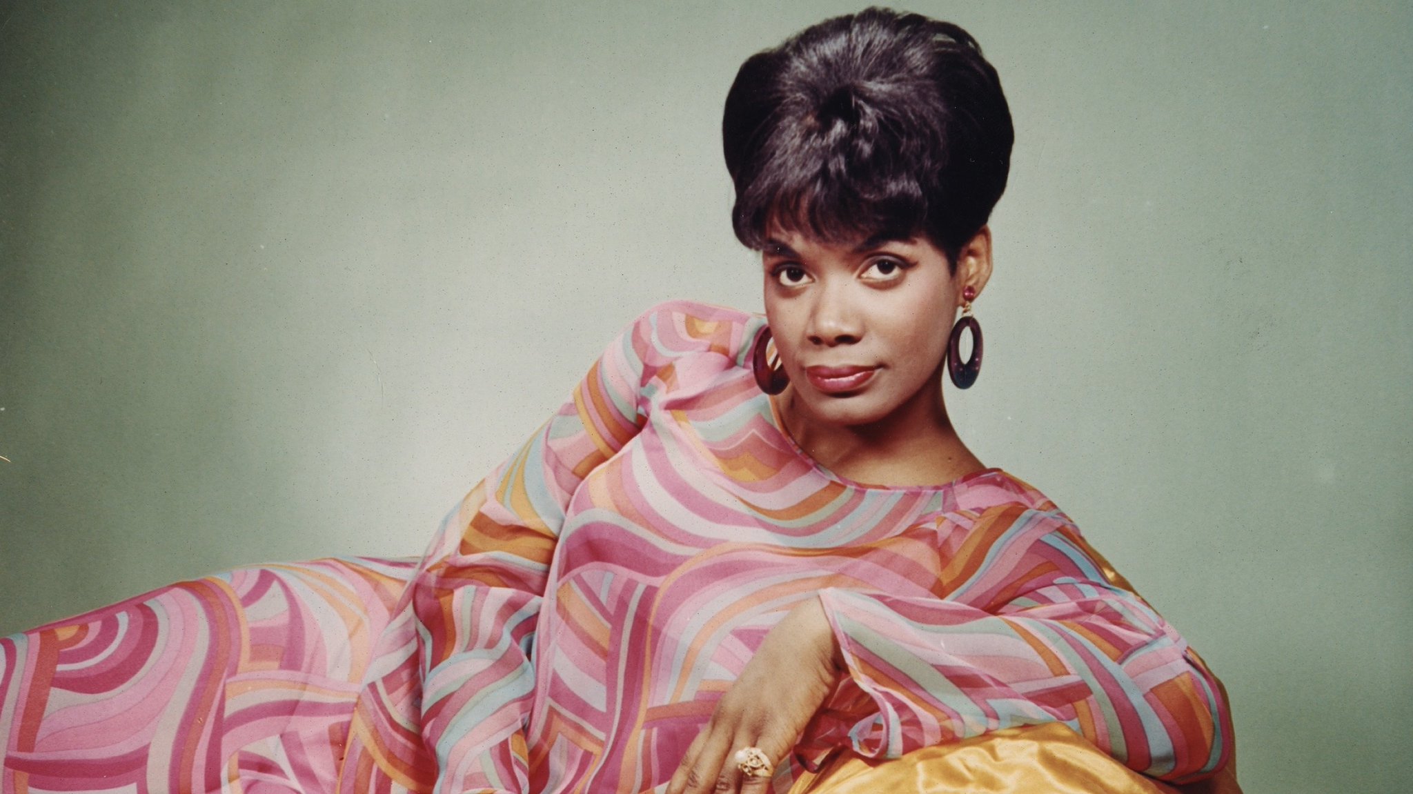 HAPPY BIRTHDAY... CARLA THOMAS! \"GEE WHIZ (LOOK AT HIS EYES)\".  