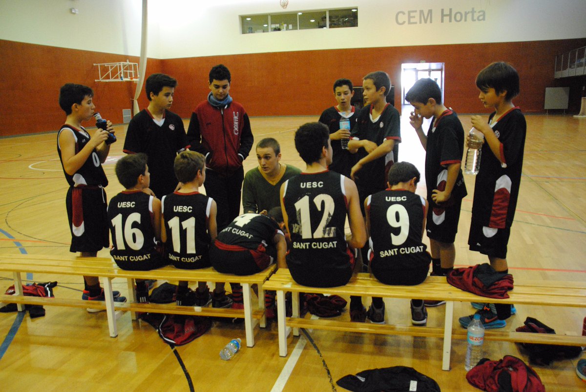 UESC_SantCugat's tweet photo. INFO #UESC. El Preinfantil Negre de @dapasgar tanca la fase prèvia de Nivell A invicte (10/10 victòries) ENHORABONA! https://t.co/pm9E02uZra