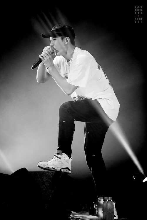 ontheflow_b's tweet photo. 22/24 21:21 💕 
#KingOfTheYouthBOBBYDay 
https://t.co/YqkV0T1Guw
#바비 #BOBBY #김지원 https://t.co/S0dnV35lV7