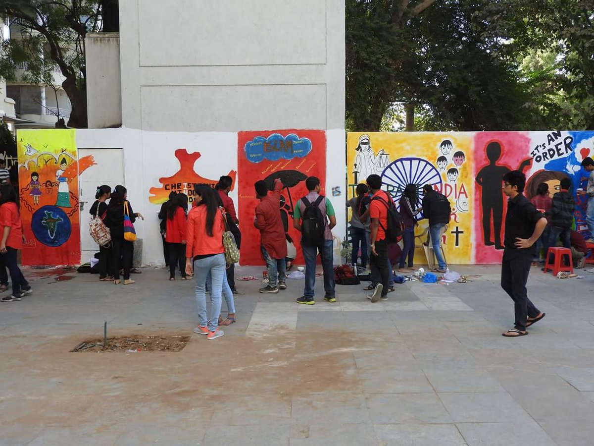 HLICofficial's tweet photo. Glimpses of #dimensions2015 https://t.co/IwtDXCHZyz