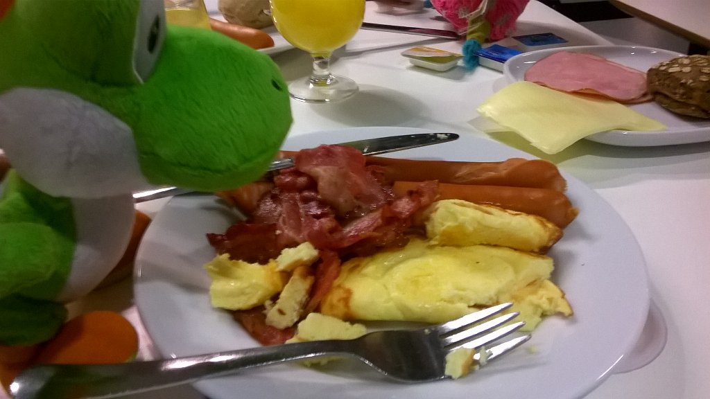 Yoshin mielestä aamiainen maistui hyvältä