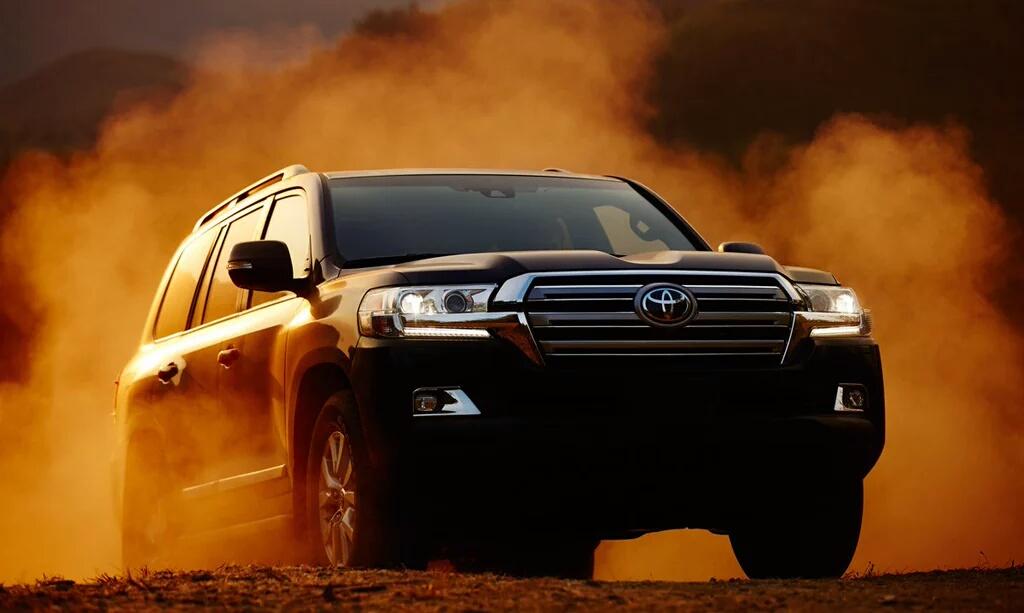 CruiserToyota's tweet photo. A body that is as solid as it looks. #Toyota #LandCruiser https://t.co/vVxwJ7FPuI