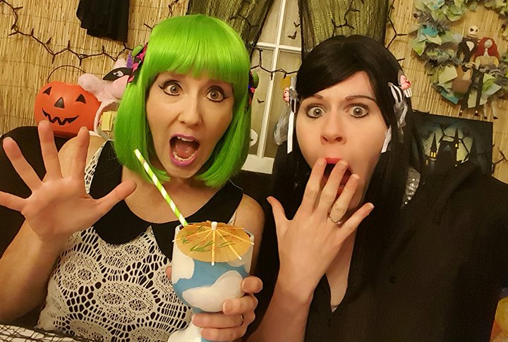 popcultplay's tweet photo. #12DaysofPopCulturePlaytime Day 3: #Zombies #Cocktails #Unicorns  https://t.co/eRVFWjubPT @chadallanjones #comics https://t.co/JpBjQuAo5a