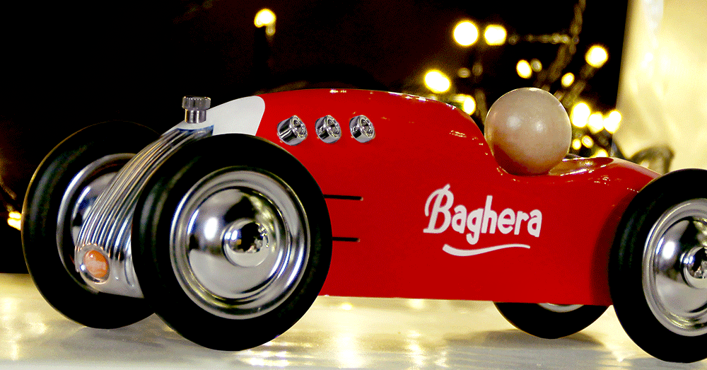 BagheraCar's tweet photo. 21th day of our advent calendar: win the Mini's Metal Rocket Red! https://t.co/Y5xEoS8VnQ #AdventCalendar #Christmas https://t.co/SdQ9LLe2iR