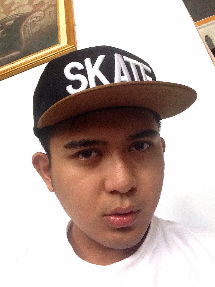 Heu heu sore sore biar semangat friends :D @FiqriThePrince