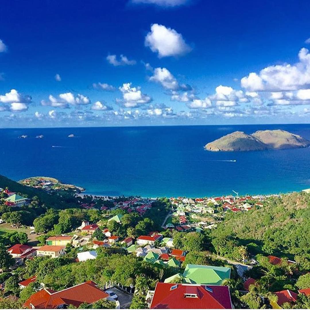 Funwith_boats's tweet photo. #Repost @sunbarth ・・・ Paradise Friday 🌴🚤⚓️ @sunbarth @sunbarth_stbarth #sunbarthstores #sunbarth #stores #stbarths … https://t.co/IFQx4ppVxr
