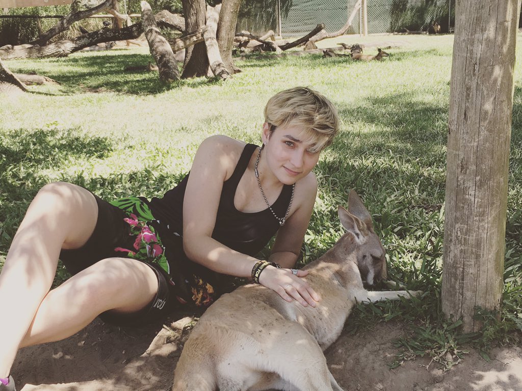 Bex Taylor Klaus desktop Wallpapers