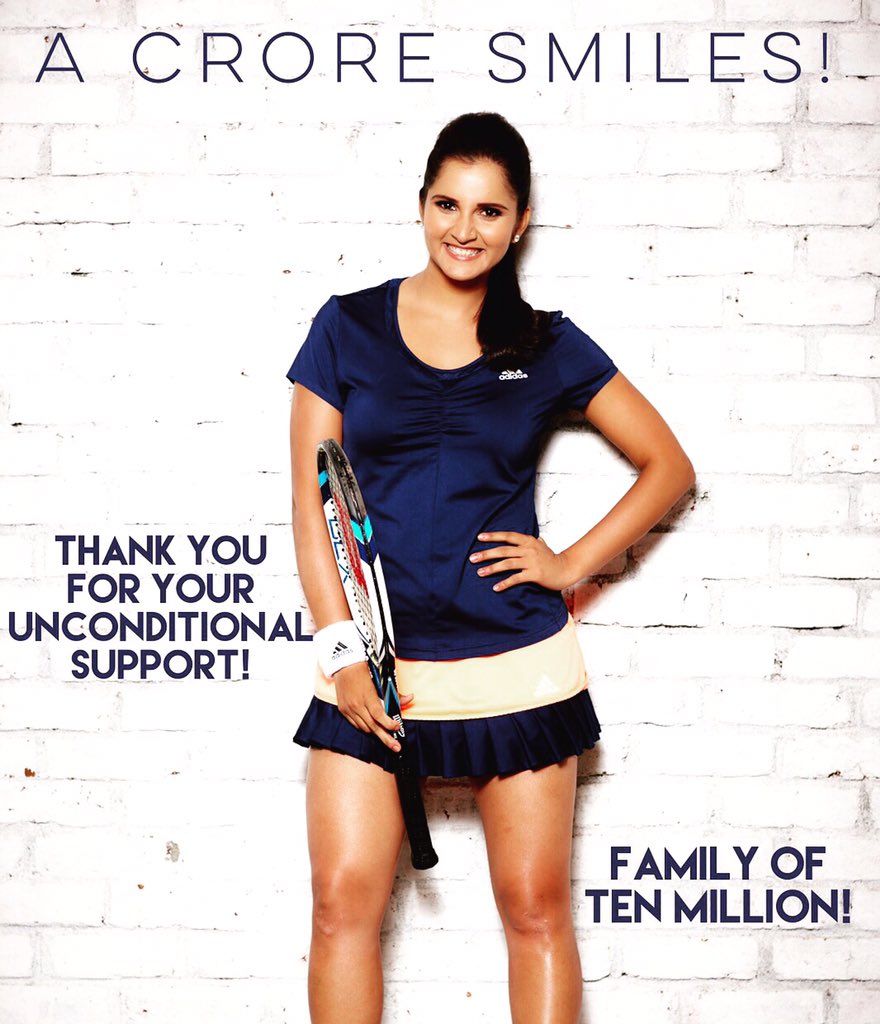 MirzaSania's tweet photo. I love you all to the moon and back 😘😘 #SANTEAM #Familyof10Million #onFacebook  #Santastic #Thankyou https://t.co/fJc6qonDpq