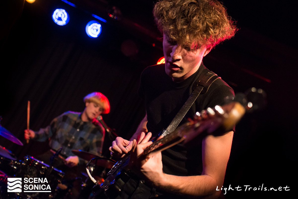 Scenasonica's tweet photo. The UK band @HatchamSocial in their last @Scenasonica Show. Full gallery: https://t.co/ZUTGexFLUs #photoreport https://t.co/gtO6ebWbD4