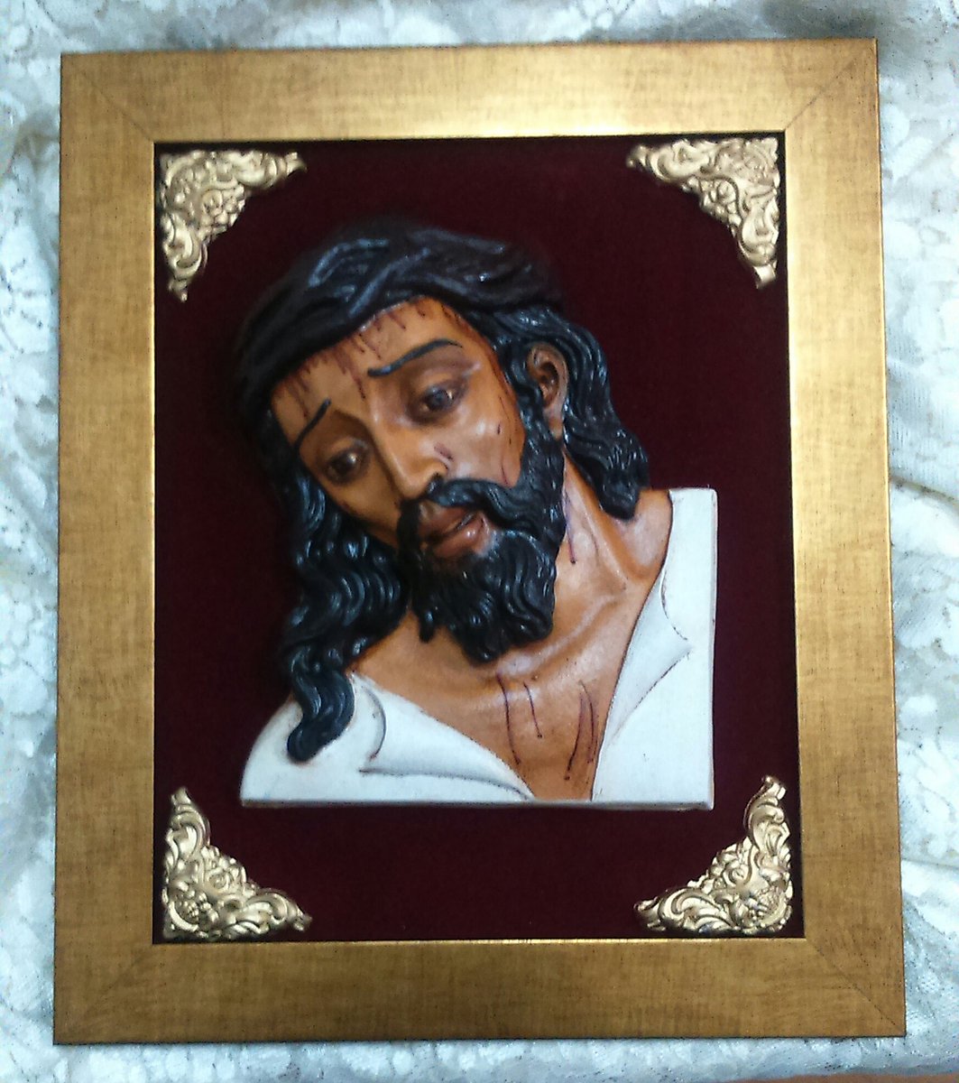 Terminado#Relieve cerámico realizado a mano y policromado#tamaño 30x30cm
Precio del cuadro 35 euros <a href="/Artenazareno2/">Arte Nazareno</a>