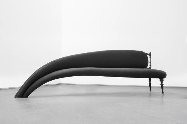 concepticolas's tweet image. #vanishingpoint #sofa #distortedforms #sebastianbrajkovic #design #arty #limitededition