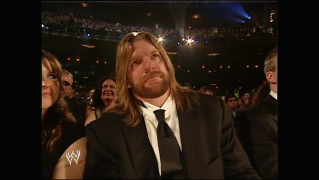 HHHOwnsMyHeart's tweet photo. And because me and @TripleH_Girl talking about it had me watching it again... #thehair #thefullbeard #theeverything https://t.co/7olQq4UqCF