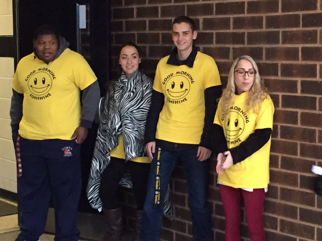 NicholstcTom's tweet photo. @NSHSLeadership provides Hot Chocolate w/marshmallows to our @NSHSWolverines S's #NationNation #FreeEducation https://t.co/Kwfq0WazR0