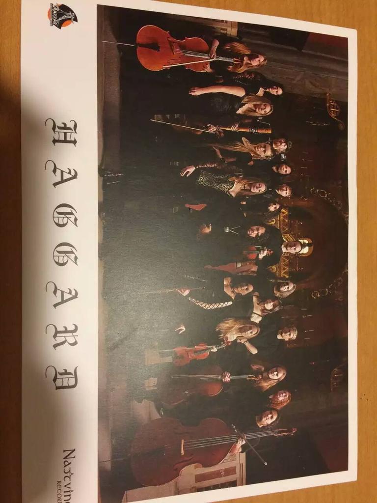 我大haggard 主唱 asis nasseri签名入手[坏笑][坏笑]