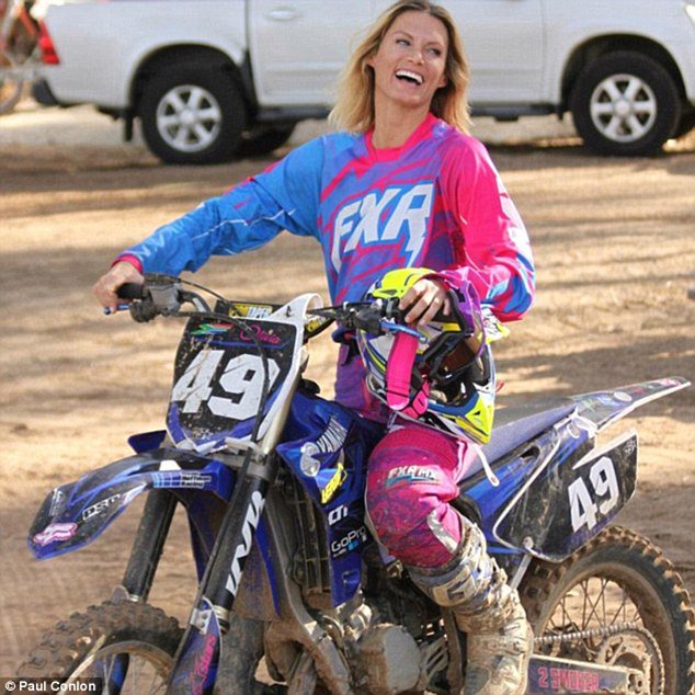 Acting_'s tweet photo. Brit Star Wars stuntwoman Olivia Jackson to have arm amputated after crash https://t.co/vBTaiBc4XK @MailOnline https://t.co/twtM1fYMIo