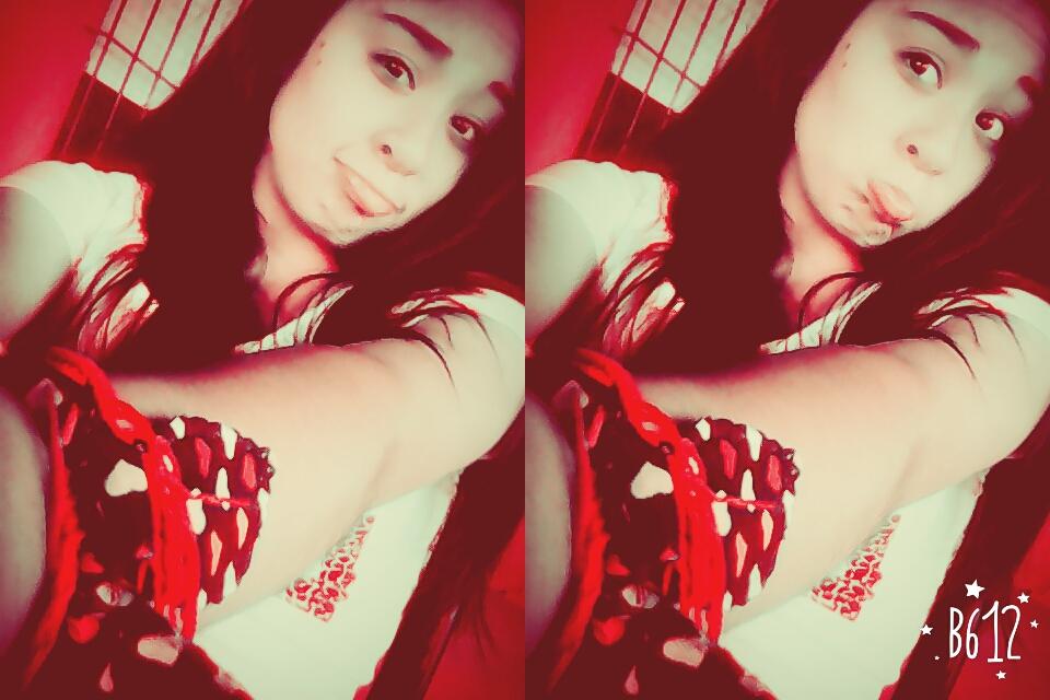 celestesosa134's tweet photo. Aburrida😒 https://t.co/E99ZbDM5NF