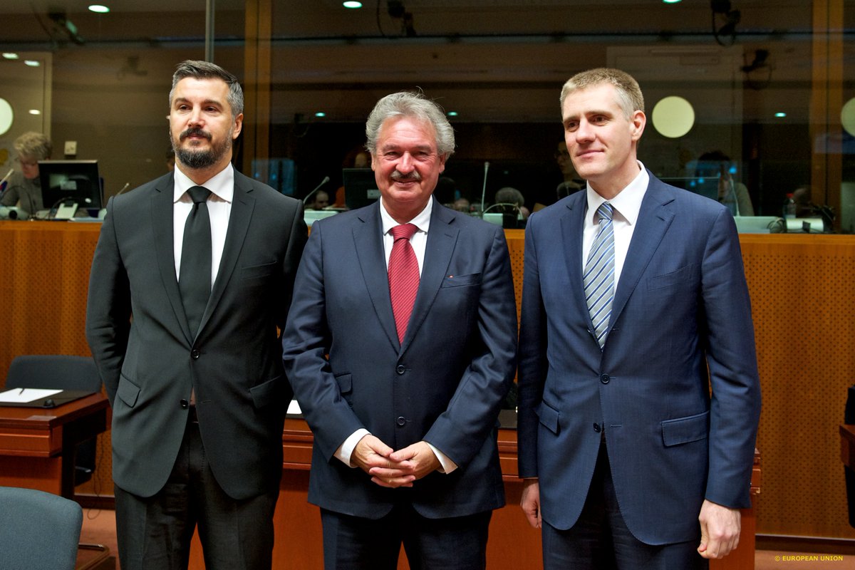 Accession conference with #Montenegro: Transport and energy chapters opened. ow.ly/WaNFm #EU2015LU