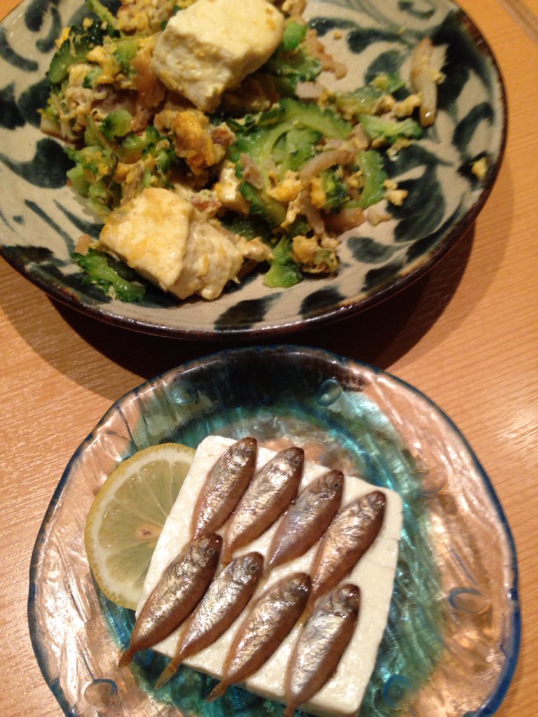halfguard's tweet image. おつかれさまです！本日の忘年会は、うりずん渋谷ヒカリエ店。那覇のお店は大好きなんで楽しみにしてましたが値段も味も東京ナイズされてて…まあしゃあないか。以上です！#urizun #shibuya #tokyo