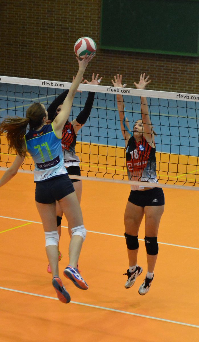 El Lega consigue la victoria en el derbi ante el Torrejón. infovoley.com/voleibol-nacio…