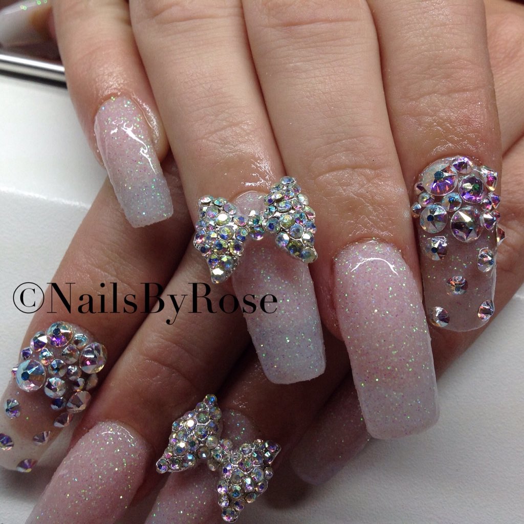 #nailsbyrose #nails #nailart #swarovski #Crystals #Christmasnails