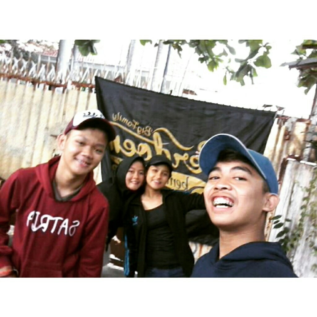 MelyAurel_19's tweet photo. https://t.co/CbZqKT3RsH