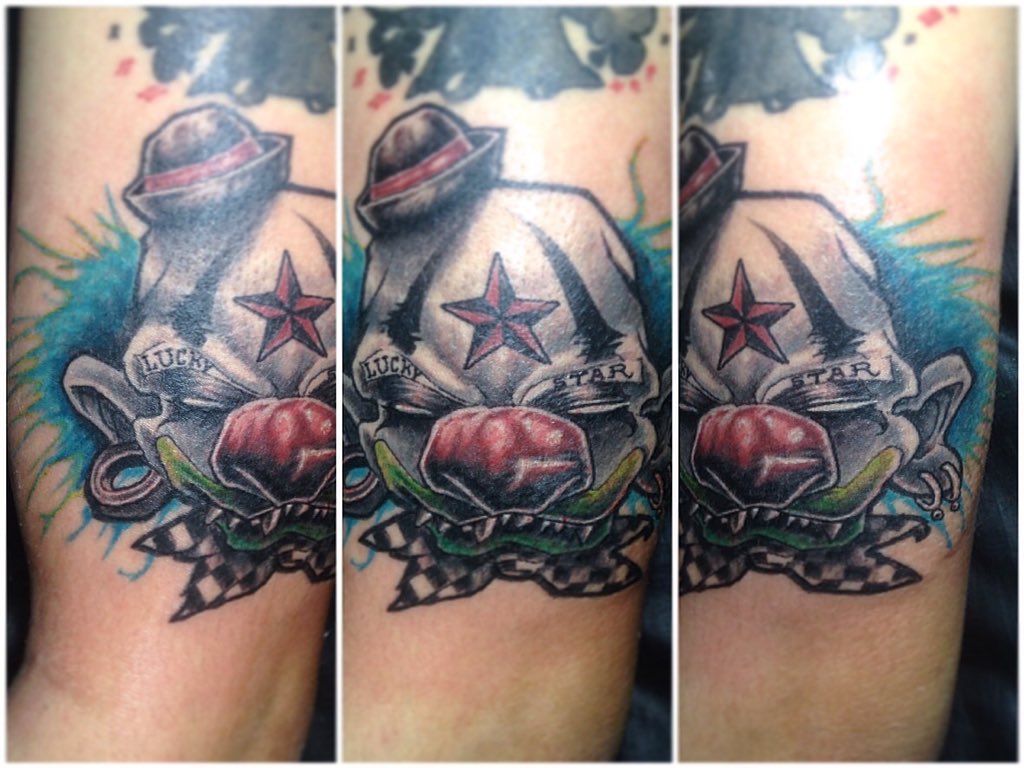 TOBYTHECLOWNTATTOO done!!! <a href="/tobytheclowns/">TOBYTHECLOWN</a>. Open appointment . Line juniorstarness . Pin 5964AC73