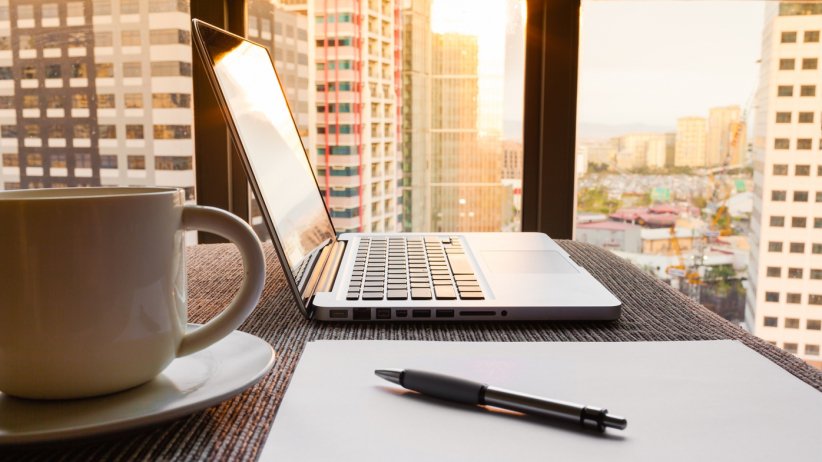 localtunity's tweet image. Attn #entrepreneurs: Use these 24 tools to run your #business from anywhere in the world! entm.ag/1l3fOk6