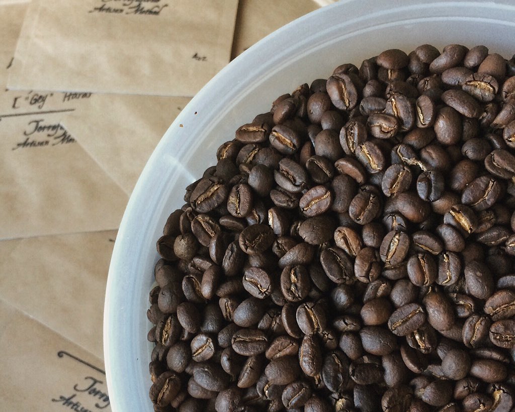 WestbrookCoffee's tweet photo. That's all, folks! As of today, your orders will be processed in January. It's been an awesome year! ✌ https://t.co/5oWLqhaJG2